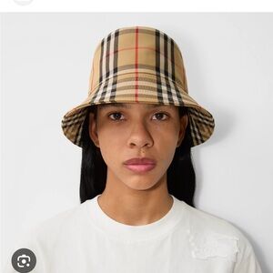 Burberry Beige Check Bucket Hat